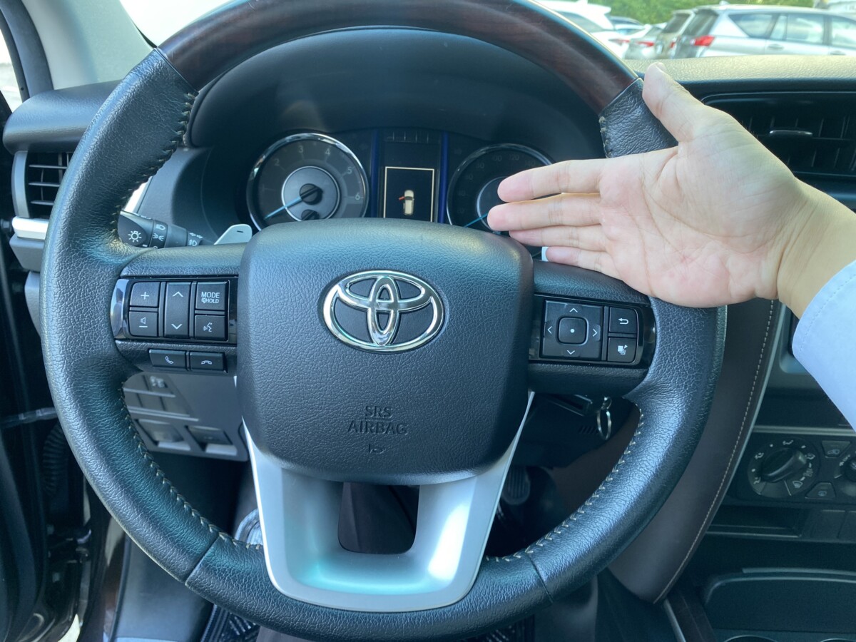 Toyota Fortuner 2.4AT 2019 – Máy Dầu – Số Tự Động