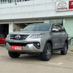 TOYOTA FORTUNER 2.4MT 2017 - MÁY DẦU - SỐ SÀN - MÀU BẠC